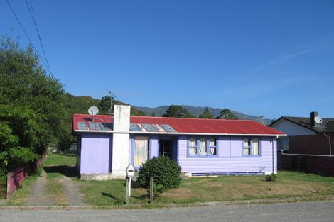 Photo of property in 658 Main Road North, Te Marua, Upper Hutt, 5018