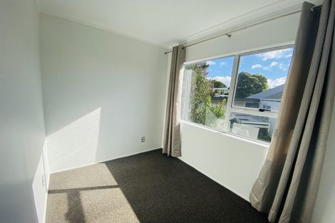 Photo of property in 2/42 Moncrieff Avenue, Clendon Park, Auckland, 2103