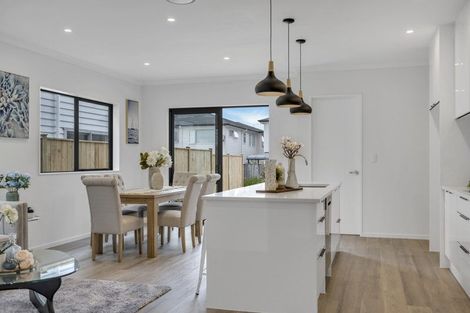 Photo of property in 213b Murphys Road, Flat Bush, Auckland, 2019