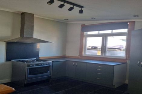 Photo of property in 32 Rangitikei Street, Whanganui East, Whanganui, 4500