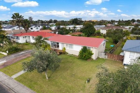 Photo of property in 80 Riverpark Crescent, Henderson, Auckland, 0610