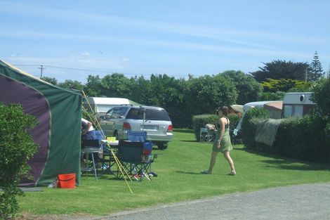 Photo of property in 20 Tasman Road, Otaki Beach, Otaki, 5512