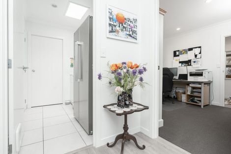 Photo of property in 6 Kentwood Place, Flagstaff, Hamilton, 3210