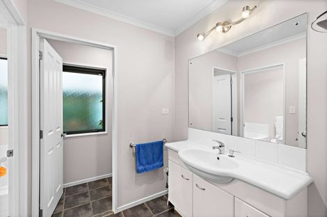 Photo of property in 263 Kanohi Road, Kaukapakapa, 0873