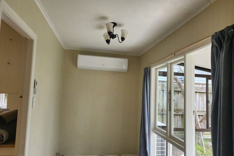 Photo of property in 34 Tuatoru Street, Eastbourne, Lower Hutt, 5013