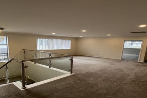 Photo of property in 16 Hikuawa Road, Flat Bush, Auckland, 2019