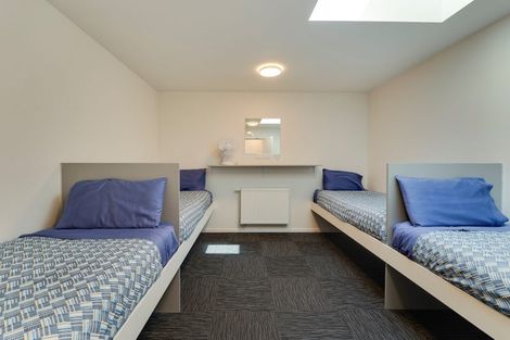 Photo of property in 16 Silverstone Drive, Cromwell, 9384