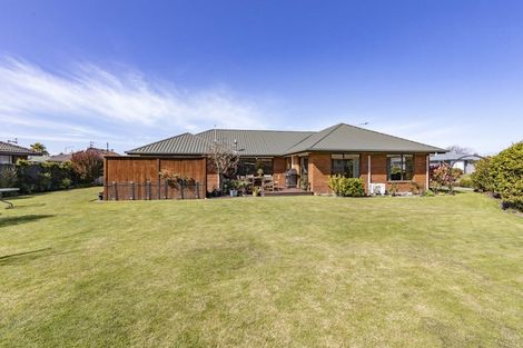 Photo of property in 6 Thornhill Place, Sockburn, Christchurch, 8042