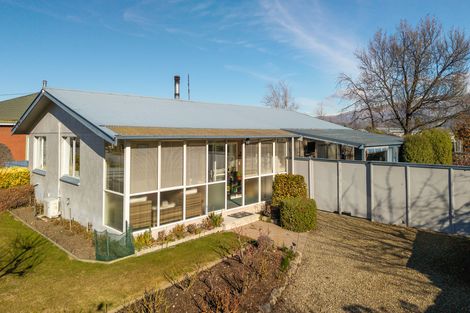 Photo of property in 83 Hazlett Street, Clyde, 9330