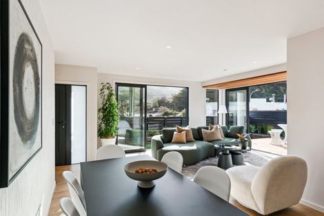 Photo of property in 365b Karori Road, Karori, Wellington, 6012