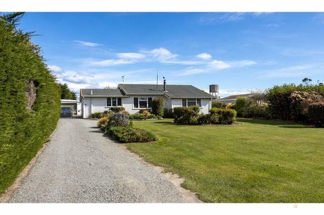 Photo of property in 14 Waimate Highway, Saint Andrews, 7988