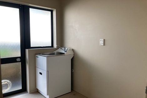 Photo of property in 16 Pitoitoi Avenue, Greenhithe, Auckland, 0632