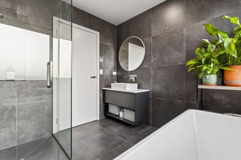 Photo of property in Northlake, 5 Linnburn Road, Wanaka, 9305