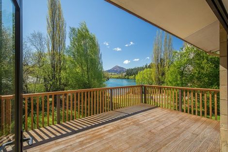 Photo of property in 68 Alison Avenue, Albert Town, Wanaka, 9305