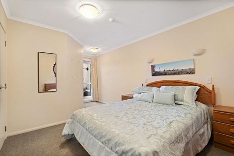 Photo of property in Salisbury Crown, 9/7 Salisbury Avenue, Mount Maunganui, 3116