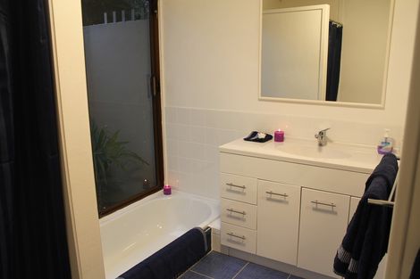 Photo of property in 24 Magnolia Avenue, Opaheke, Papakura, 2113