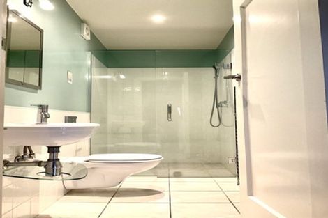 Photo of property in 1b Wadestown Road, Wadestown, Wellington, 6012