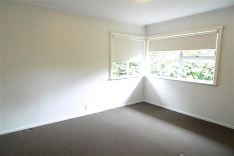 Photo of property in 11 Jellicoe Road, Murrays Bay, Auckland, 0630