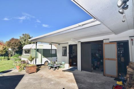 Photo of property in 15 Clifton Avenue, Carterton, 5713