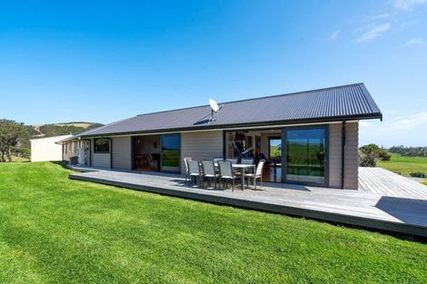 Photo of property in 55 Harambee Road, Taiharuru, Onerahi, 0192