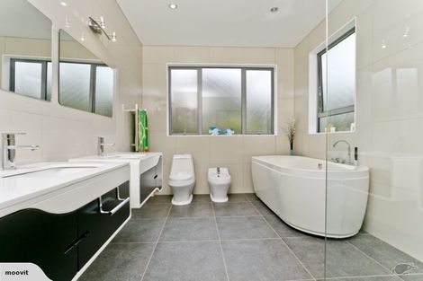 Photo of property in 16 Hobson Heights Road, Lucas Heights, Auckland, 0632
