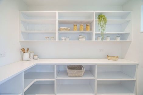 Photo of property in 8 Whitnall Street, Halswell, Christchurch, 8025