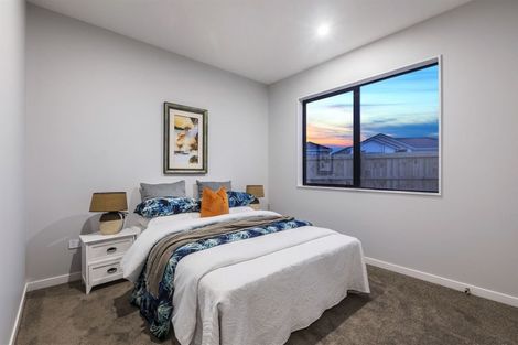 Photo of property in 22 Vinistra Road, Kumeu, 0810