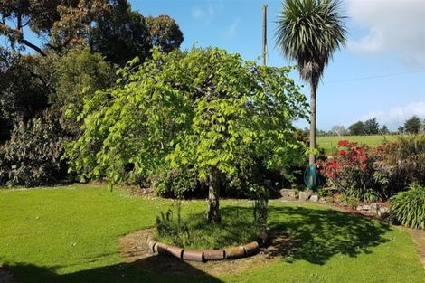 Photo of property in 50 Brunings Road, Carters Beach, Westport, 7892