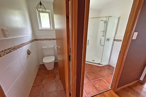 Photo of property in 45 Felgrove Street, Glendene, Auckland, 0602