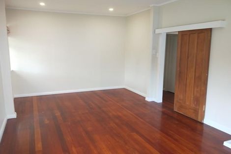 Photo of property in 39 Park Road, West End, Palmerston North, 4412