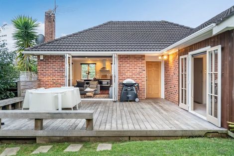 Photo of property in 1/15 Rodney Road, Northcote Point, Auckland, 0627