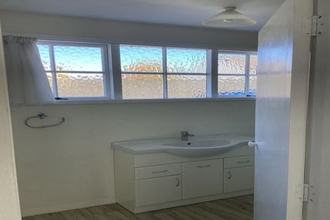 Photo of property in 1/73a Garreg Road, Bryndwr, Christchurch, 8052