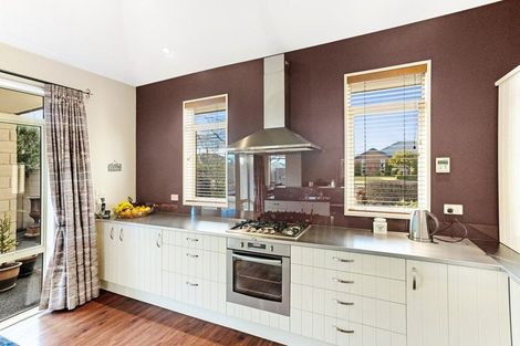 Photo of property in 21 Cairnbrae Drive, Prebbleton, 7604