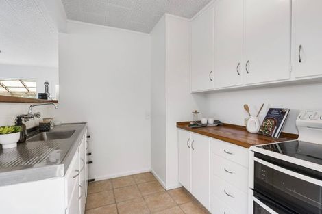 Photo of property in 202 Rangatira Road, Beach Haven, Auckland, 0626