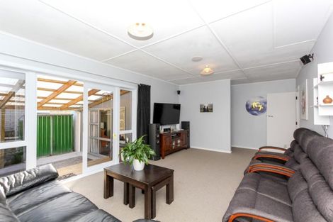 Photo of property in 33 Pembroke Street, Westown, New Plymouth, 4310