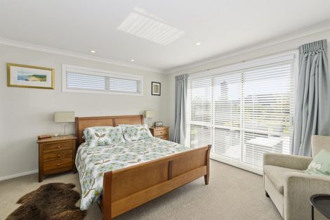 Photo of property in 18 Gladys Place, Levin, 5510