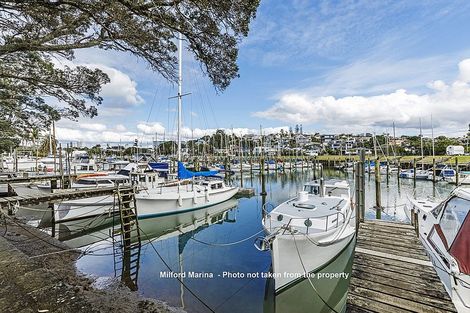 Photo of property in 41 Craig Road, Milford, Auckland, 0620