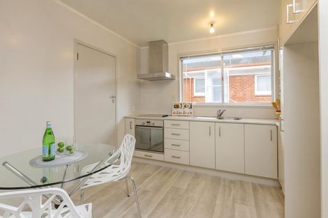 Photo of property in 1/6 Pencarrow Avenue, Mount Eden, Auckland, 1024