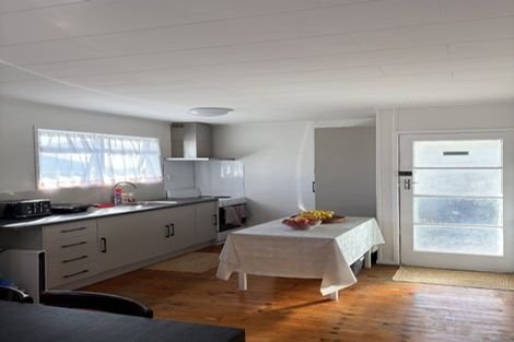 Photo of property in 12 Burbridge Road, Favona, Auckland, 2024