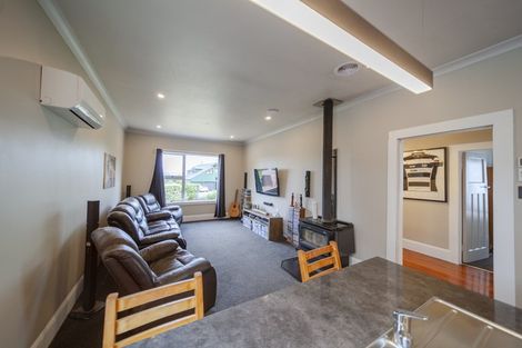 Photo of property in 8 Nelson Street, Waipukurau, 4200