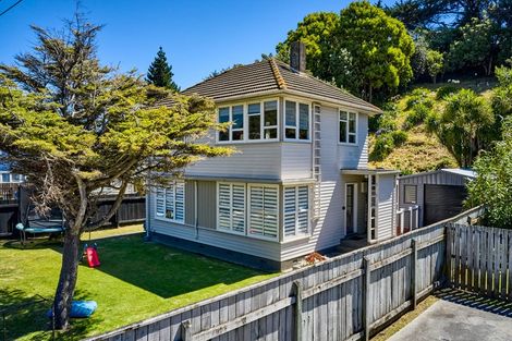 Photo of property in 61 Dimock Street, Titahi Bay, Porirua, 5022