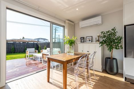 Photo of property in 134a Matsons Avenue, Papanui, Christchurch, 8053