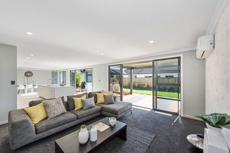 Photo of property in 22 Batten Drive, Flagstaff, Hamilton, 3210