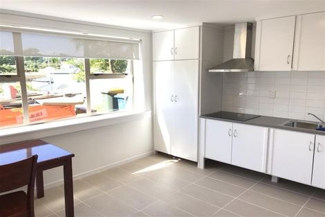 Photo of property in 27 Parker Avenue, New Lynn, Auckland, 0600