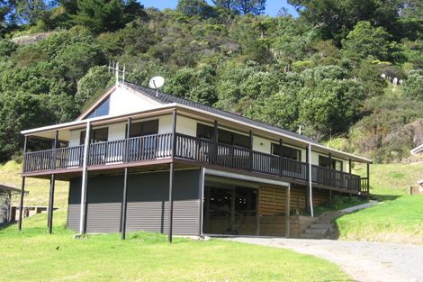Photo of property in 1210 Hikuai Settlement Road, Pauanui, Hikuai, 3579