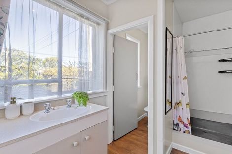 Photo of property in 74 Radley Street, Woolston, Christchurch, 8023