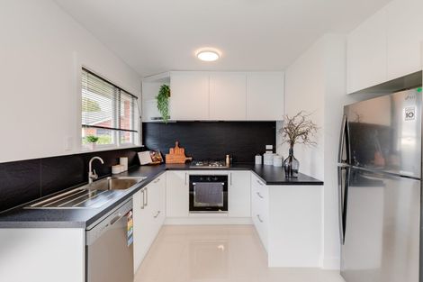 Photo of property in 18 Remuera Avenue, Cashmere, Christchurch, 8022