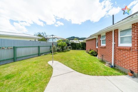 Photo of property in 6 Barraud Street, Avalon, Lower Hutt, 5011