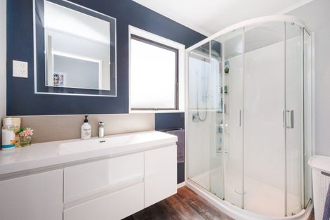 Photo of property in 20 Cargill Grove, Kelvin Grove, Palmerston North, 4414