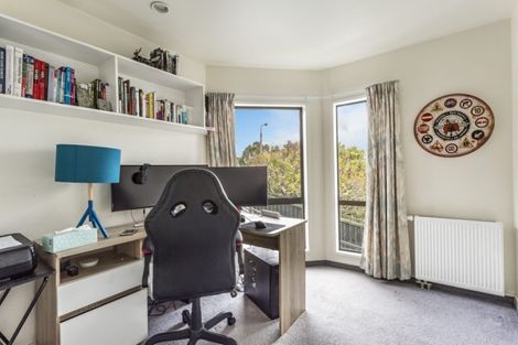 Photo of property in 21 Calvert Place, Shiel Hill, Dunedin, 9013